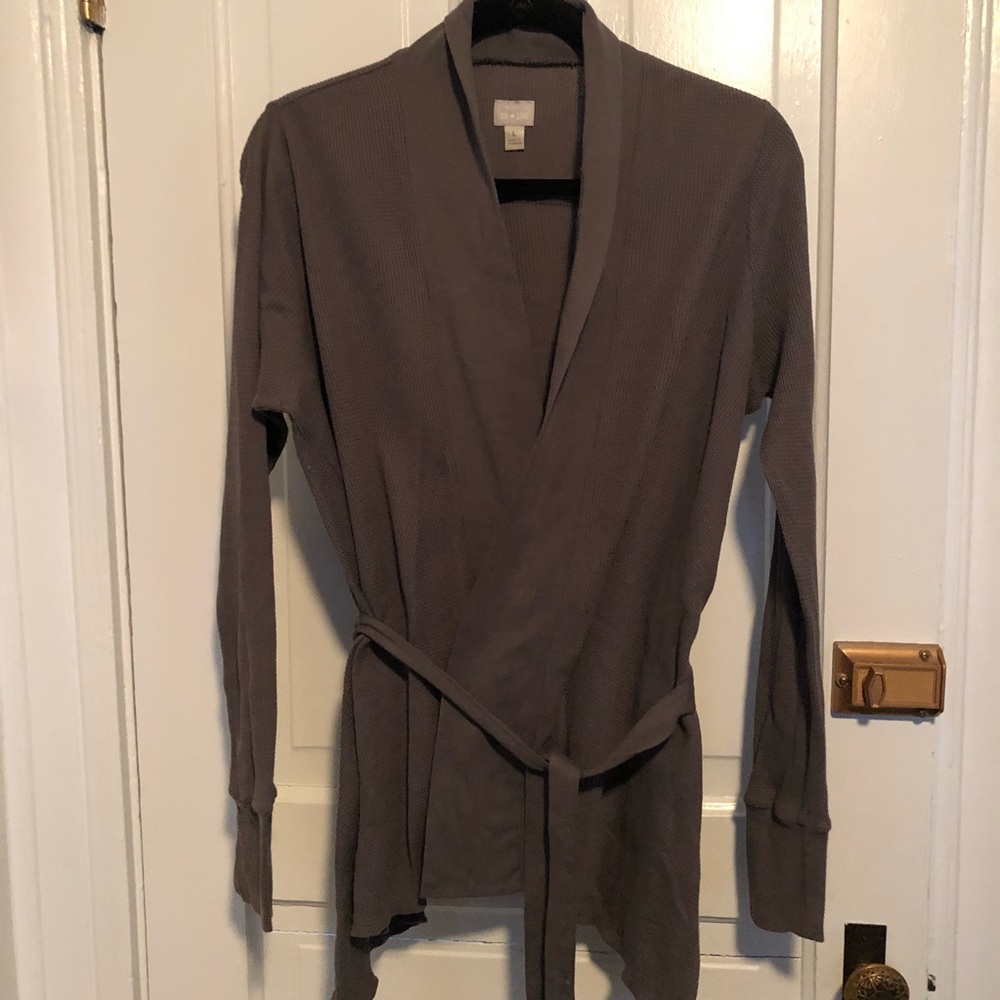 Wrap waffle shirt (cardigan style w knit material)